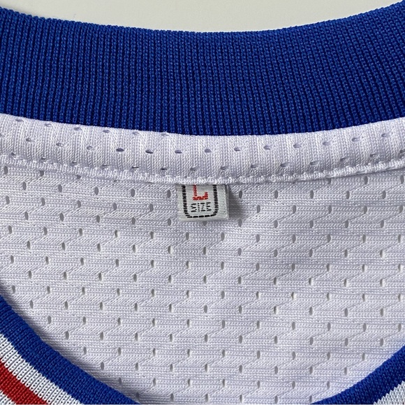 Space Jam Tune Squad Bugs Jersey Size Large #11 White Basketball Shirt EUC - Picture 13 of 16